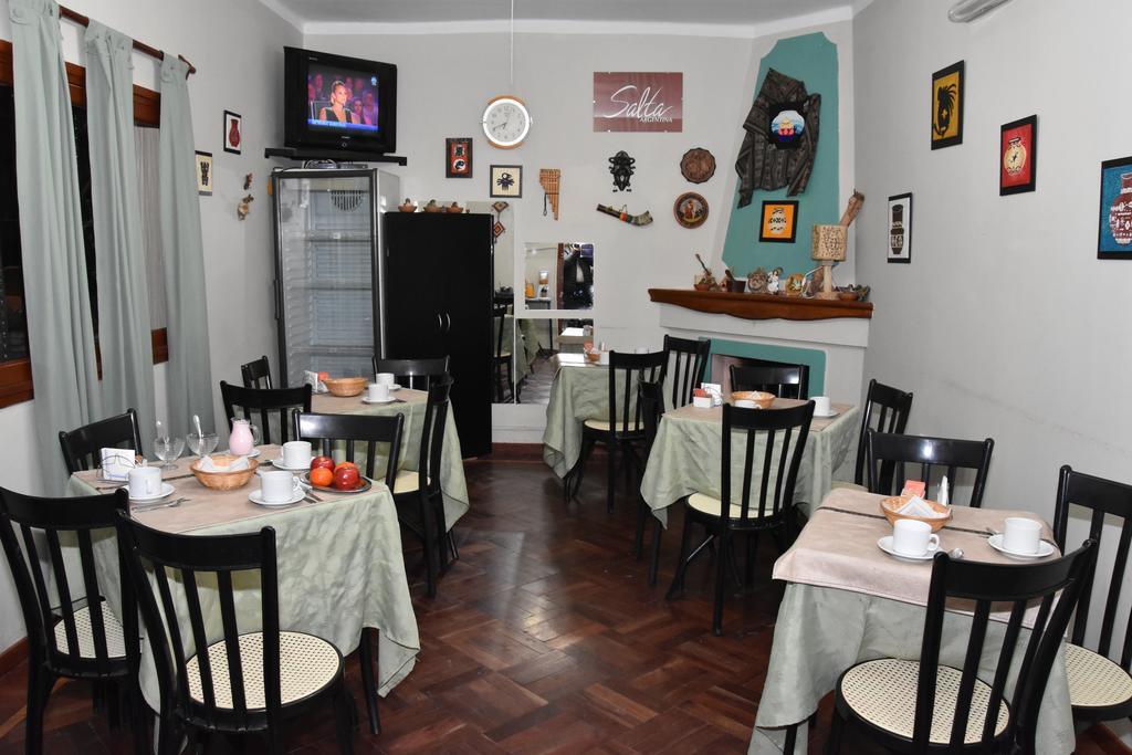 Hostel Residencial El Hogar Salta Zewnętrze zdjęcie