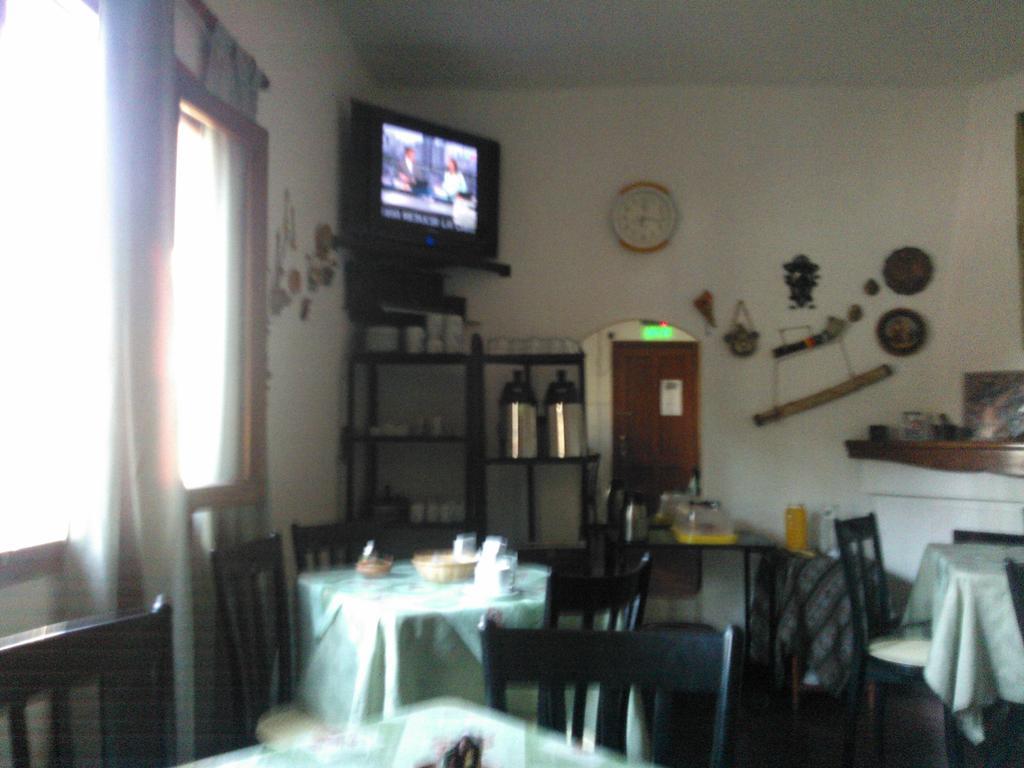 Hostel Residencial El Hogar Salta Zewnętrze zdjęcie